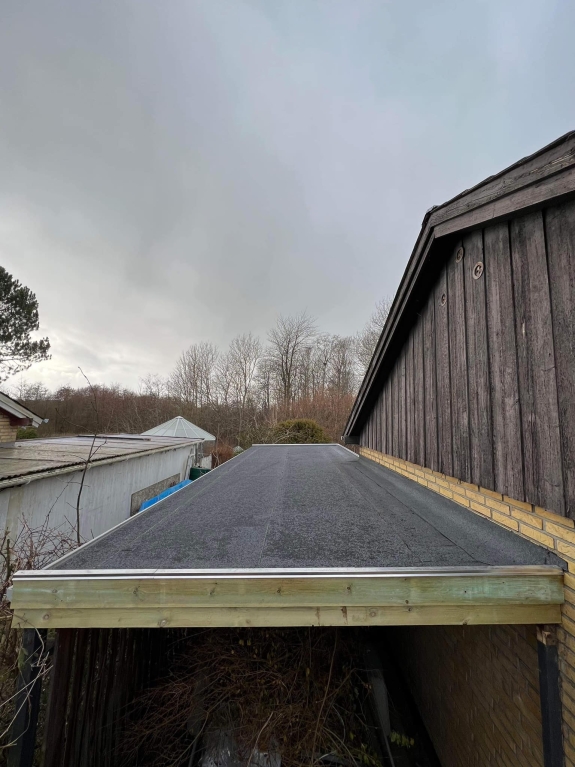 Carport nyt tag